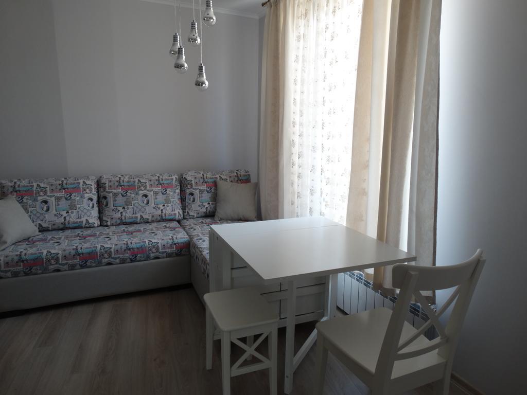 Apartment Retro 多布里奇 客房 照片